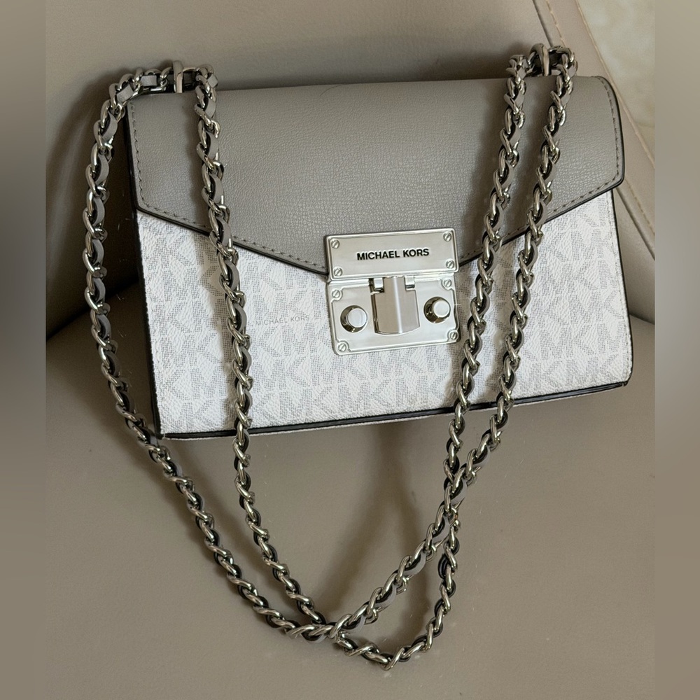 Michael Kors Crossbody Bag
